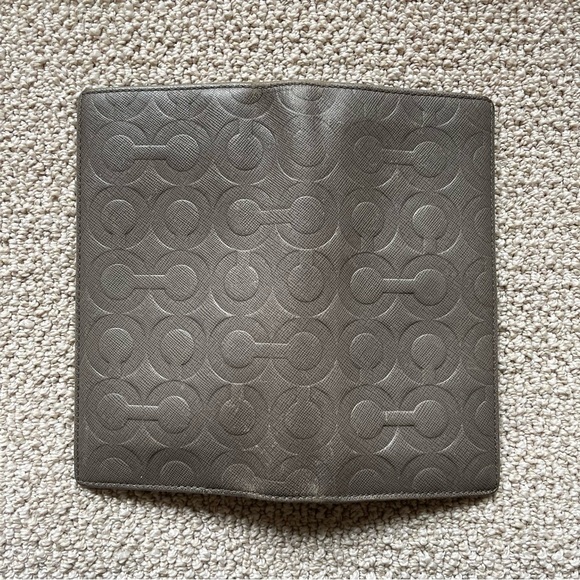 Coach Grey  Leather Wallet - Picture 4 of 6